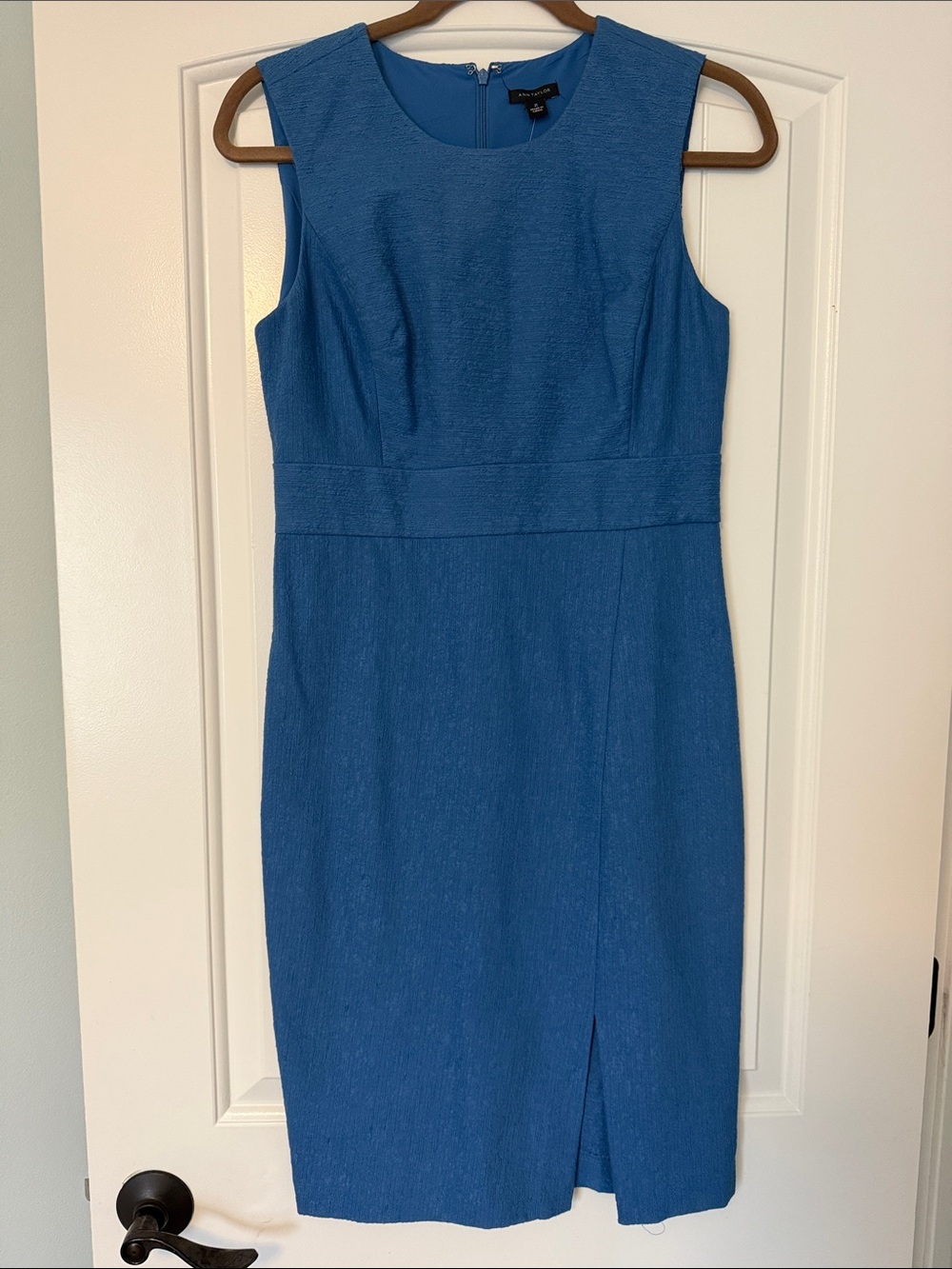 Ann Taylor Sleeveless Midi Sheath Dress in Blue